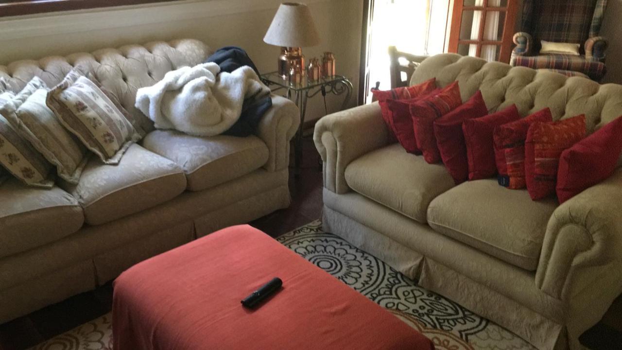 Apartamento Em Condominio Campos do Jordão Exteriör bild