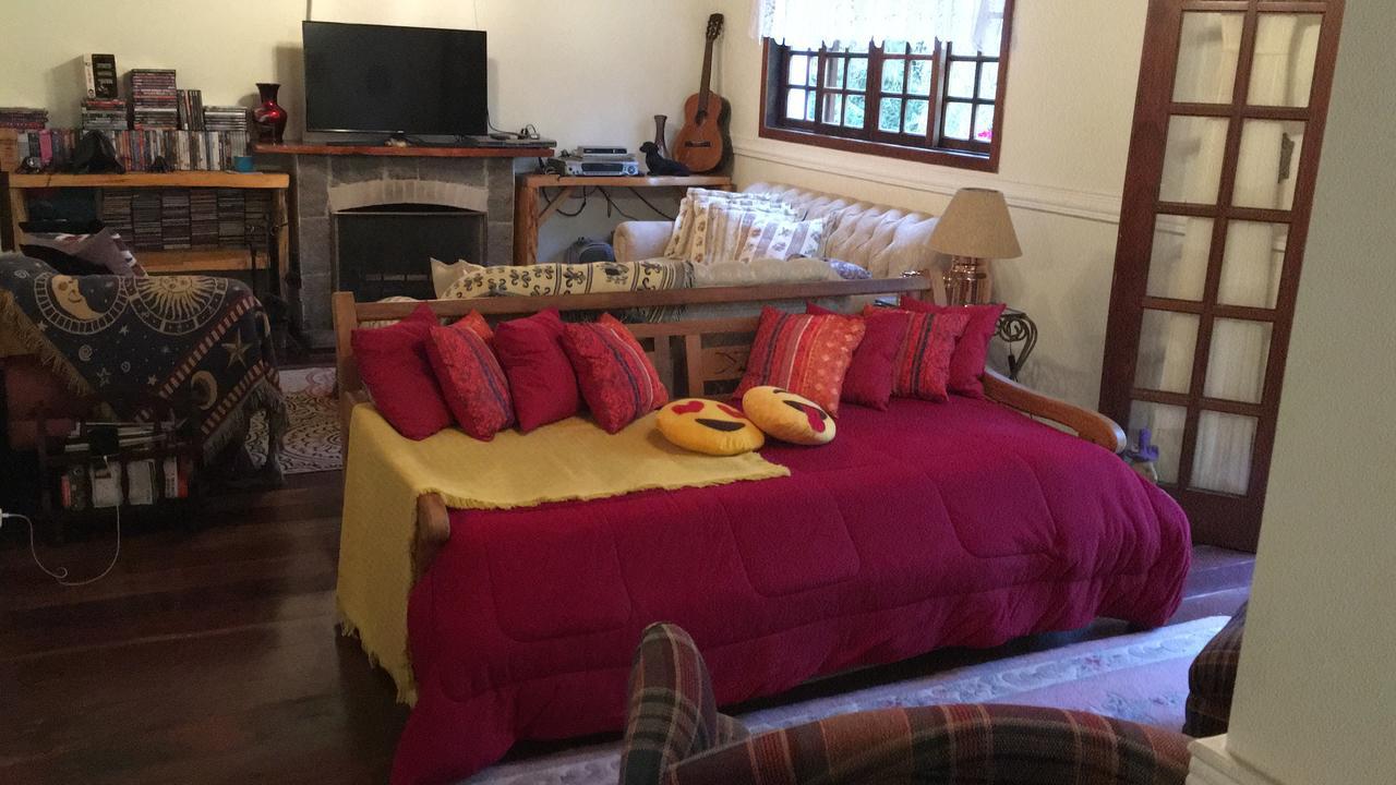 Apartamento Em Condominio Campos do Jordão Exteriör bild